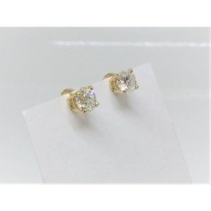 .60 ctw Diamond Studs in 14k Yellow Gold Screw Bac